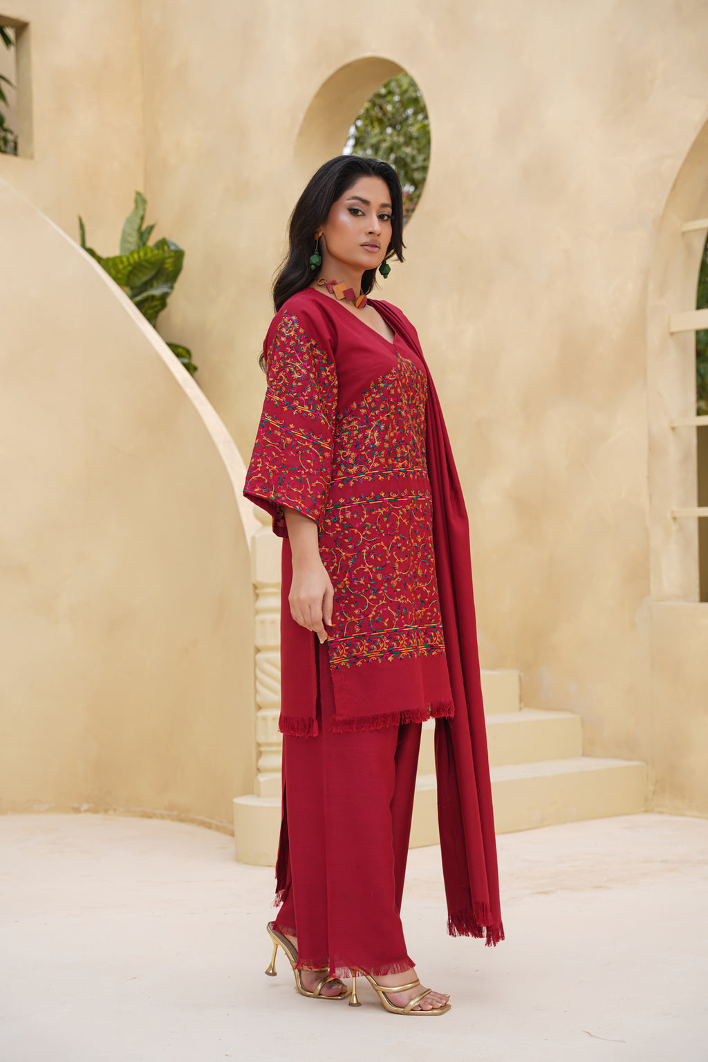 Gulaal 3PC Maroon